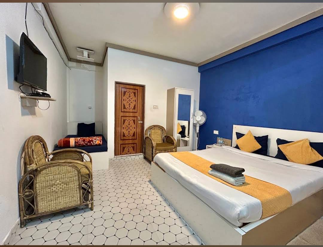 Room Image 3